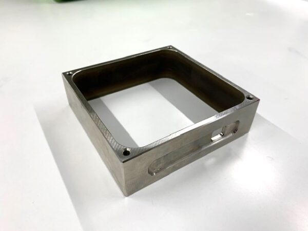 SUS304　ケース | 精密切削 スピード加工センター.com