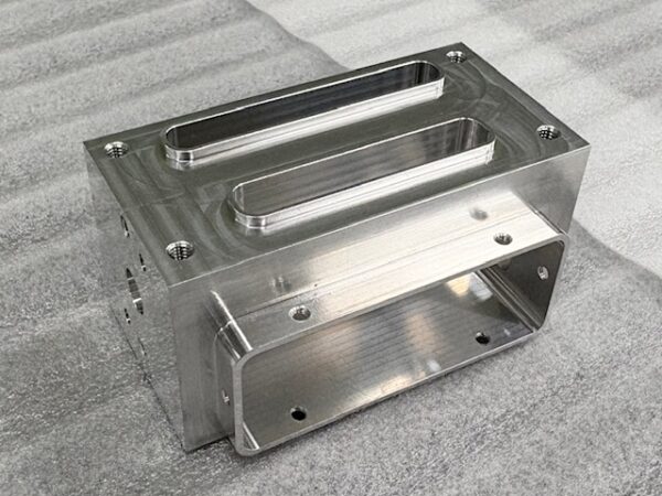 A5052 ケース | 精密切削 スピード加工センター.com