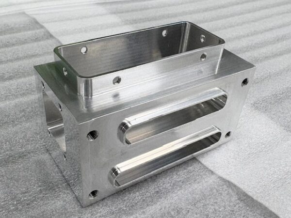 A5052 ケース | 精密切削 スピード加工センター.com